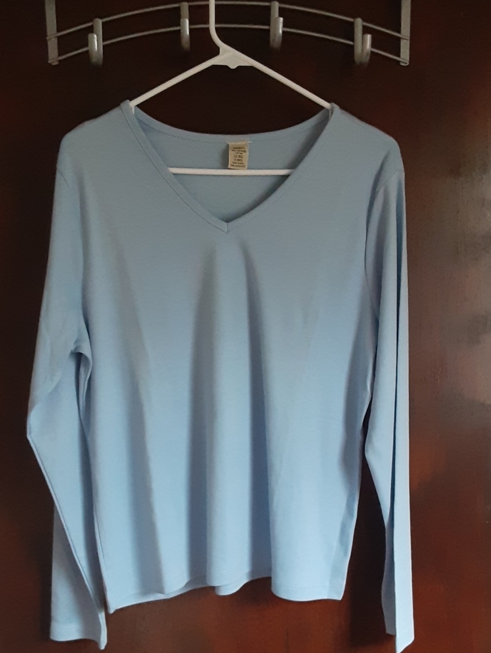 Pick 1: Women's Supima Cotton Tee, Long-Sleeve V-neck - Picture 5 of 16
